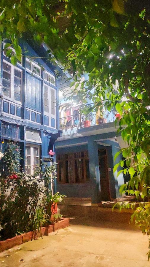 The Prasher Lodge Mall Road Manali المظهر الخارجي الصورة